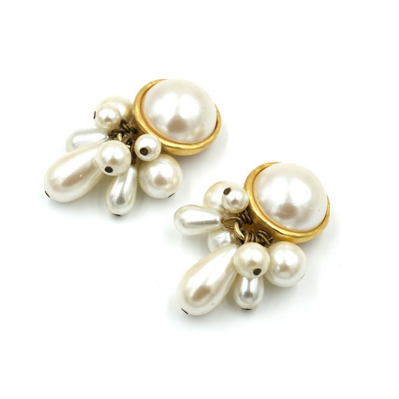 Vintage Les Bernard pearl Earrings Designer Costume Earrings Faux Pearl Jewelry Pearl Statement Earrings Dynasty Earrings Etsy