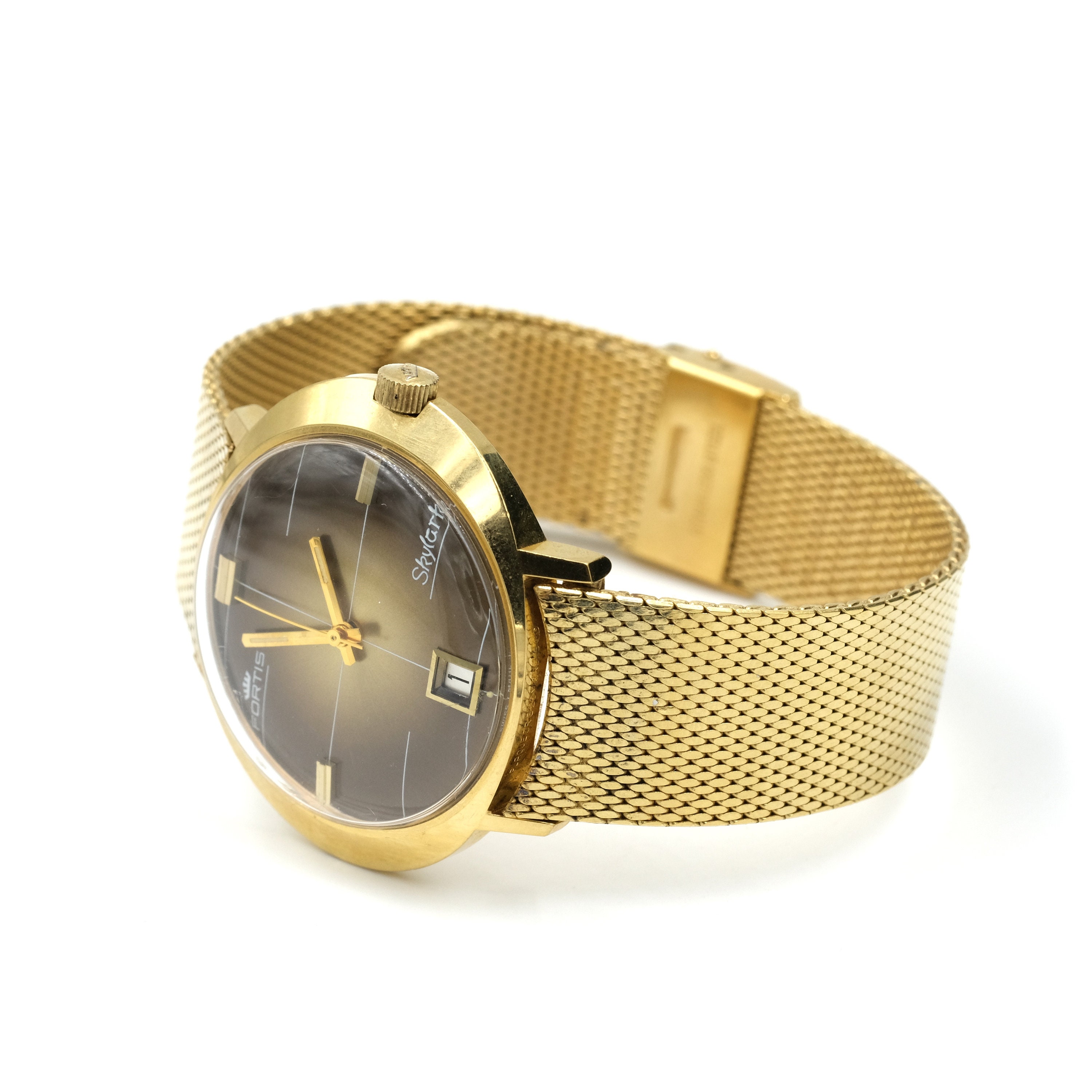 Fortis skylark online watch price