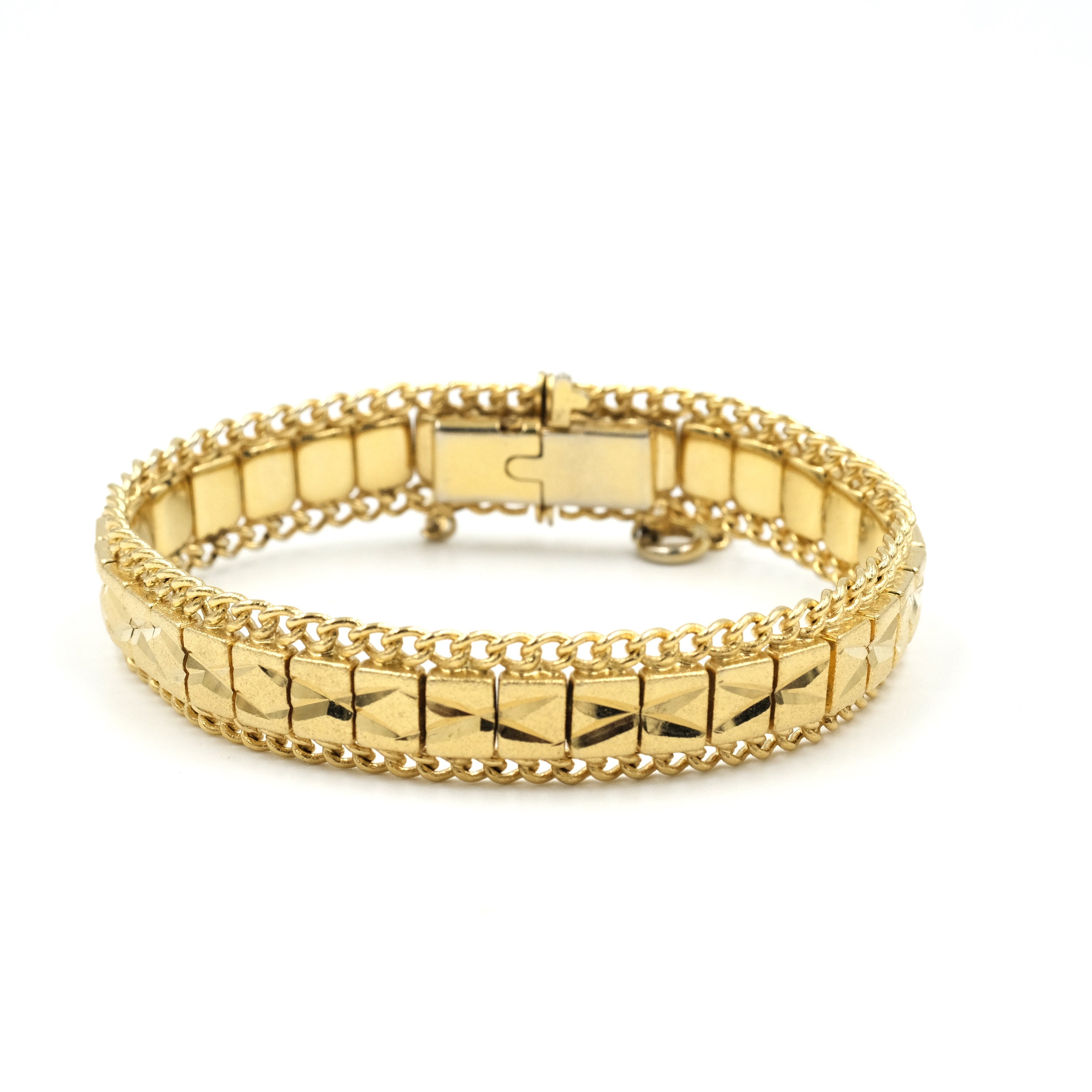 Vintage 80s Gold Tone Diamond Cut Bracelet ~7.1