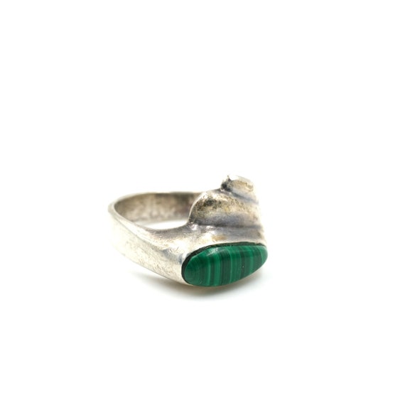 Vintage Malachite & Sterling Ring // Size 7.25 //… - image 6