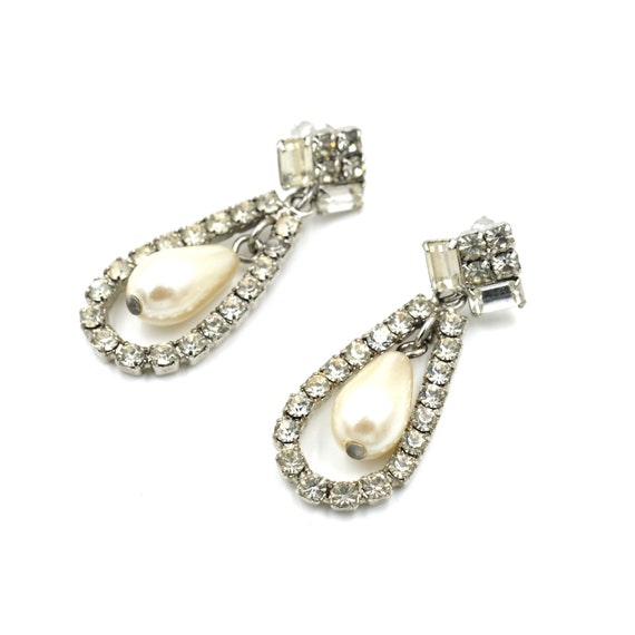 Vintage Costume Rhinestone & "Pearl" Earrings // R