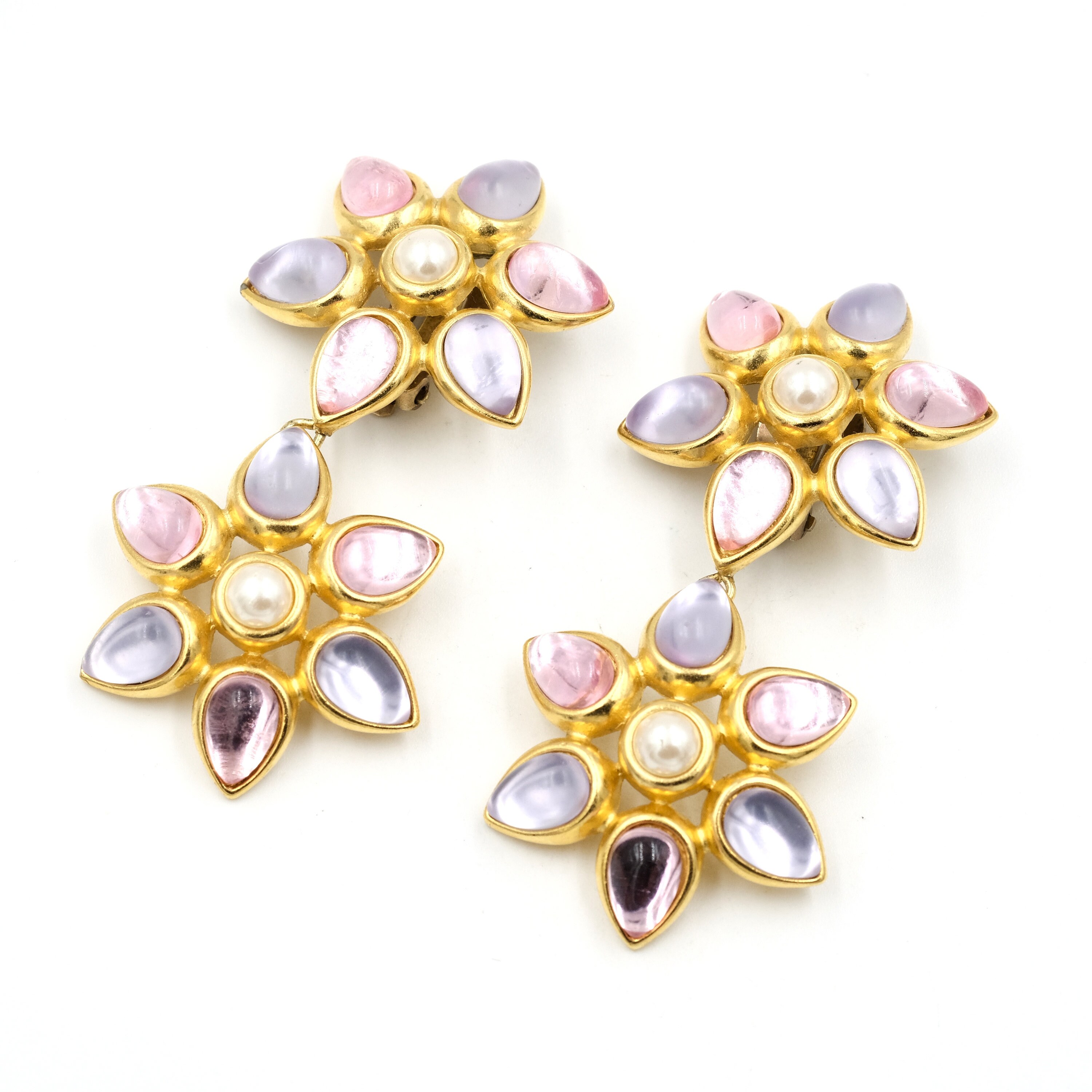 【本物新品保証】 Flower Marvella Vintage Clip Gold Large // 2.75 Earrings on その他
