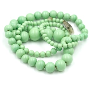 ヴィンテージ ミントグリーン ガラスビーズネックレス 22.5インチ