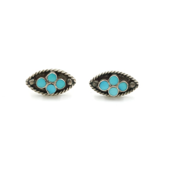 Vintage Turquoise Stud Earrings // Flush Inlay Dishta Style Earrings // 70s 80s Zuni Style Turquoise Jewelry