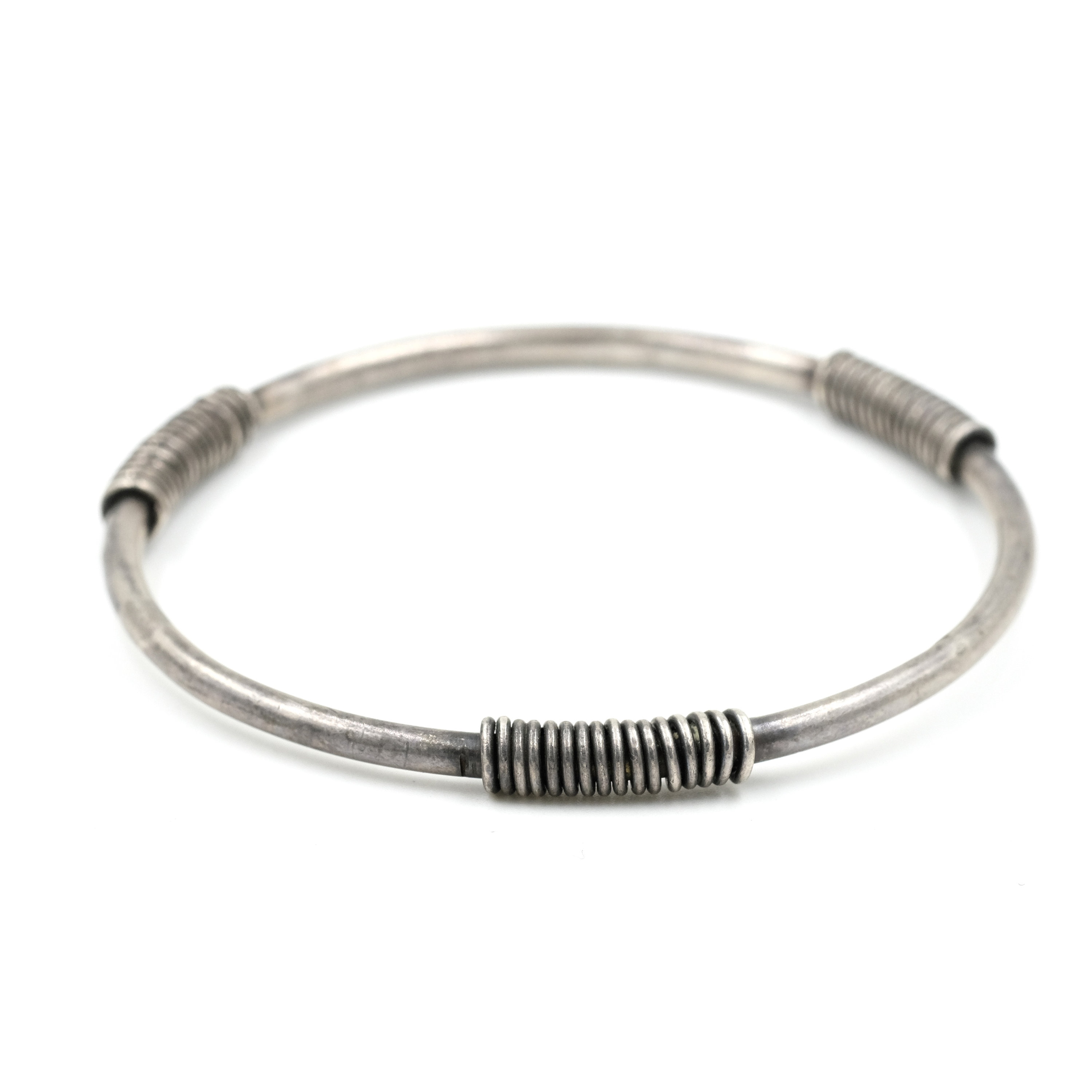 Vintage Sterling Silver Bangle Bracelet ~7.75