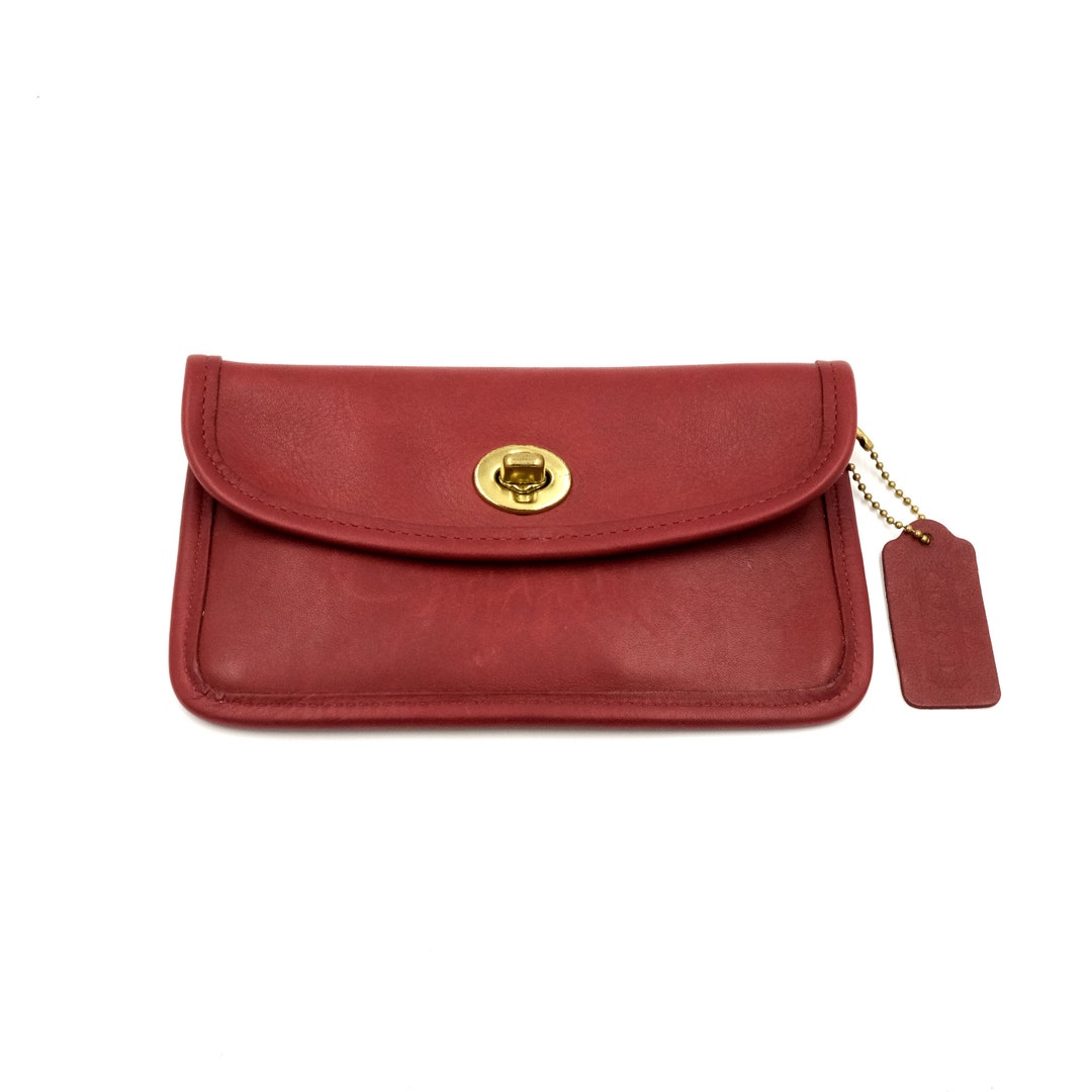 Vintage Coach Red Leather Turn Lock Wallet (no 7171) // Vintage