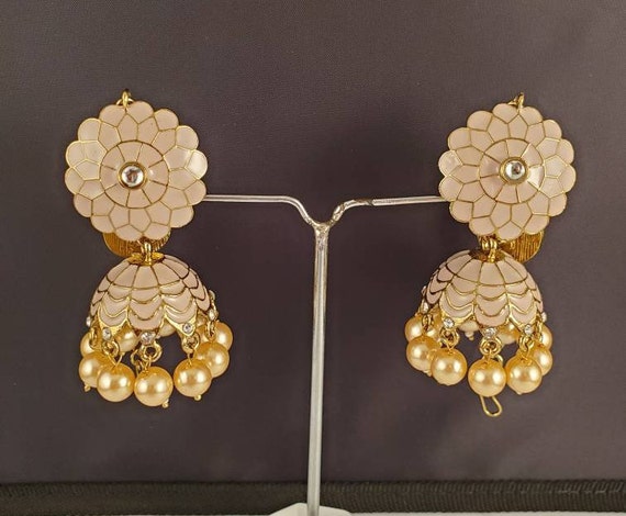 Gujarati jhumka deals design