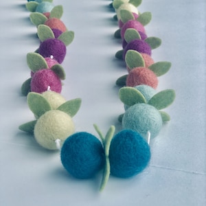 Spring wool felt ball garland