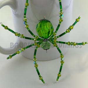 Glorious Green Beaded Spider image 2