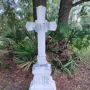 Obelisco PERSONALIZZATO alto 5 piedi Lapide di Halloween Lapide del cimitero Pietra di Halloween Accessorio di Halloween Decorazione di Halloween SPEDIZIONE GRATUITA