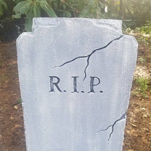 RIP. Lapide lapide Autentica lapide fatta a mano Halloween Prop Decorazione di Halloween Cimitero Lapide incisa Cortile esterno Art
