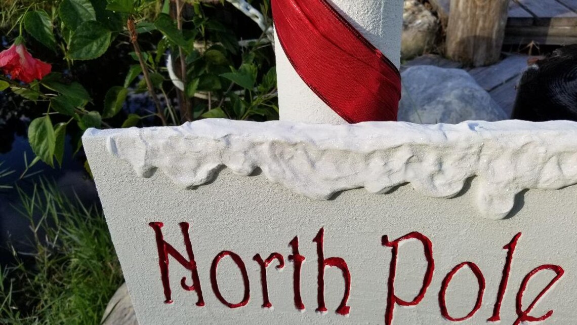 Handmade North Pole Signpost: Christmas Yard Art Decor - Etsy
