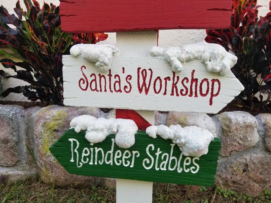 Handmade Christmas Sign: North Pole, Santa's Workshop Yard Decor - Etsy