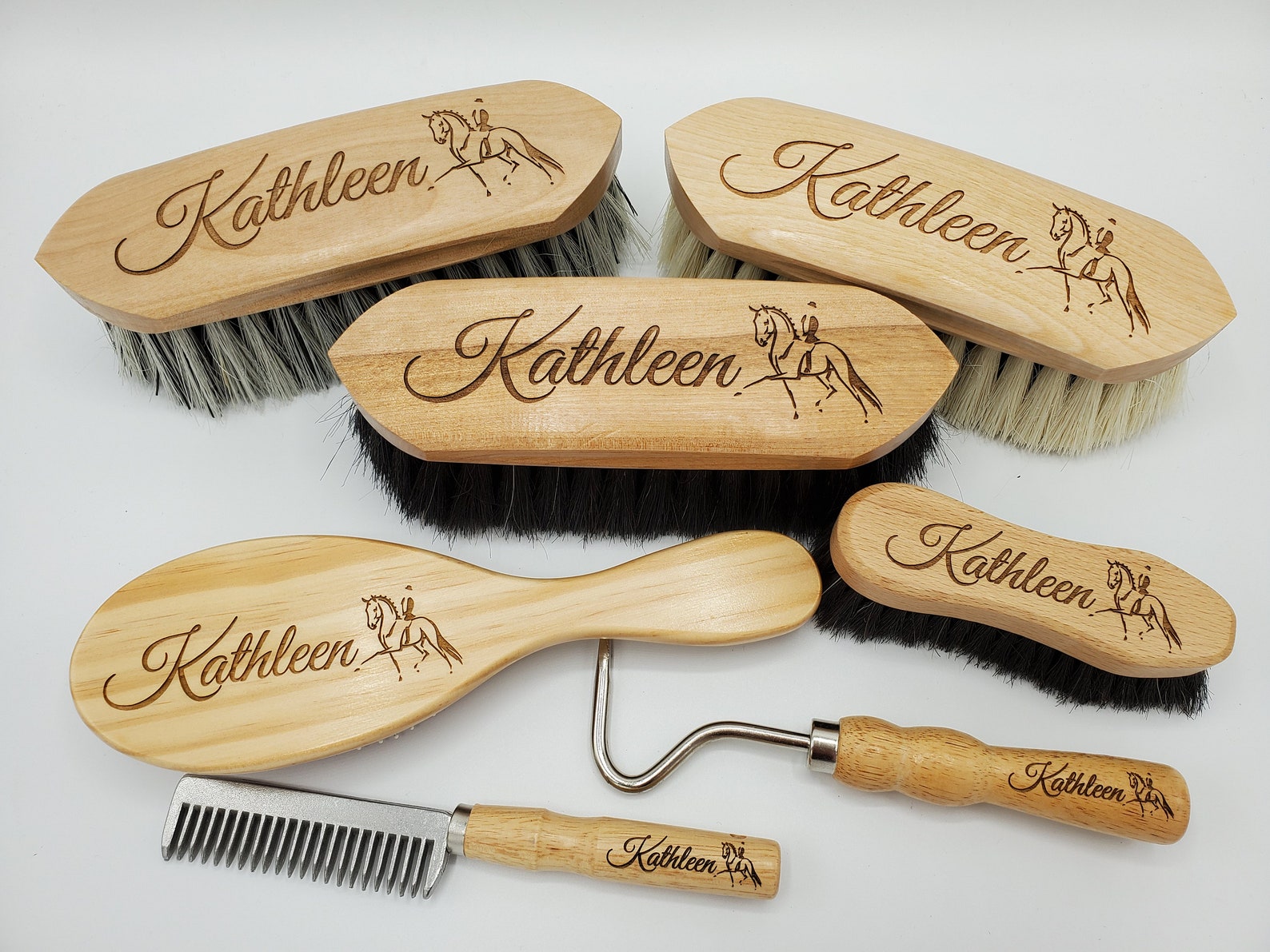 Personalised Horse Brushes Australia at Elisa Kelly blog