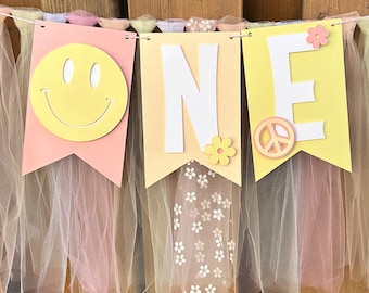 Groovy Highchair Banner | One Groovy Babe Birthday Party Decoration | Two Groovy Daisy Party Supplies | Retro 70s First Birthday |Groovy One