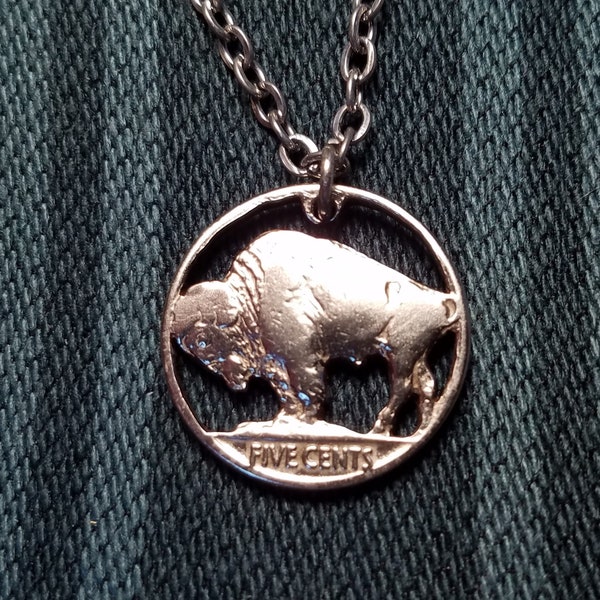 Buffalo Anhänger, USA 5 Cent Münze, Bison Anhänger, Cut Coin Schmuck, Bison Charm Anhänger, Halskette mit Büffel-Nickel