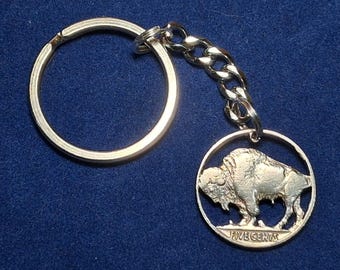 Llavero Buffalo, níquel estadounidense, joyería con monedas talladas, logotipo de los Buffalo Bills, joyería artesanal, hecha a mano, estilo bohemio.
