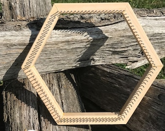 Hexagon Weaving Loom 8"