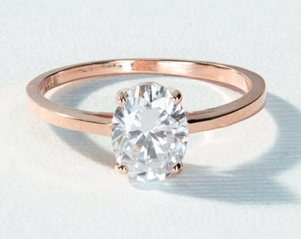 Oval Moissanite Engagement Ring - 1 carat