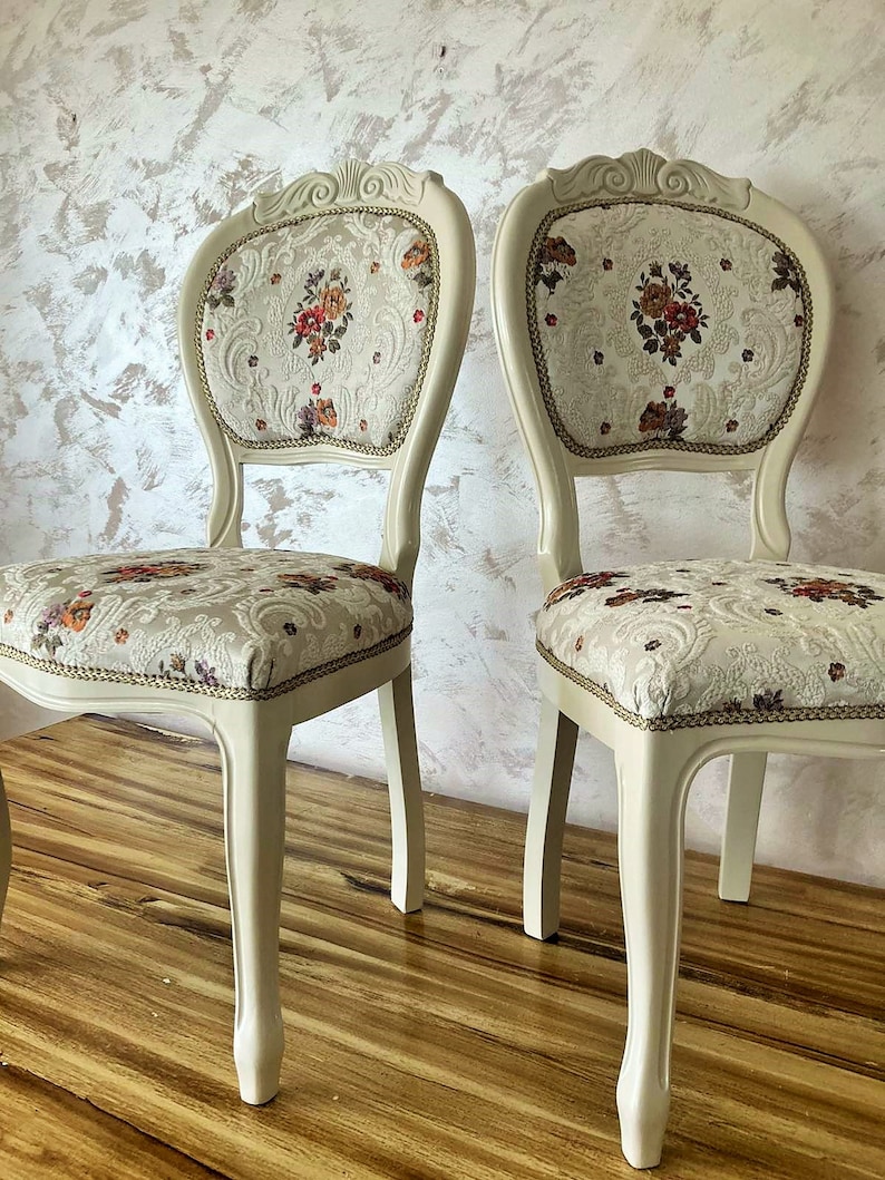 Vintage accent French chair.White boudoir chair.Lovely dining chair.Brocade Damask Jacquard Embossed fabric. image 2