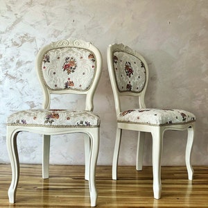 Vintage accent French chair.White boudoir chair.Lovely dining chair.Brocade Damask Jacquard Embossed fabric. image 8