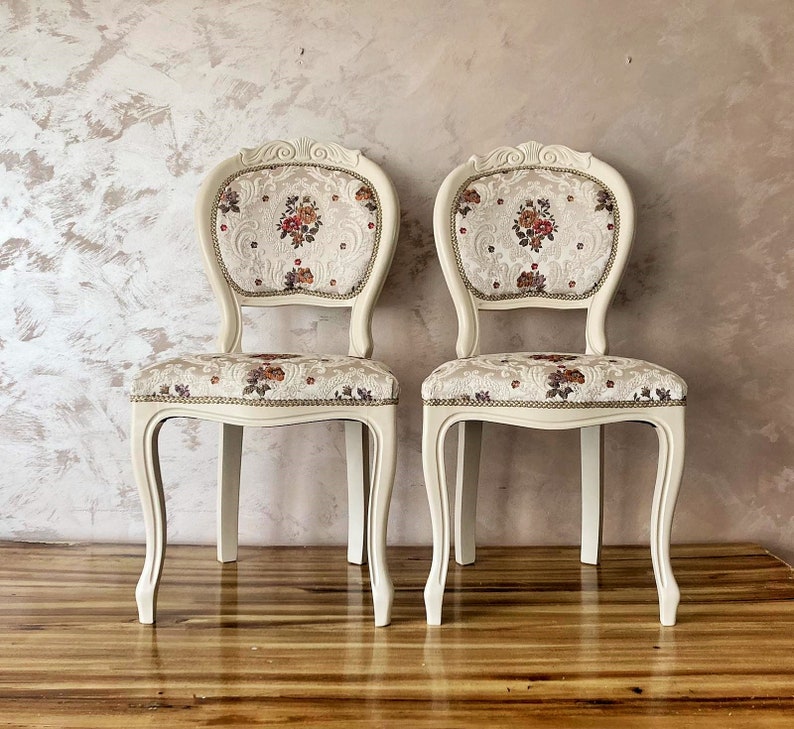 Vintage accent French chair.White boudoir chair.Lovely dining chair.Brocade Damask Jacquard Embossed fabric. image 3