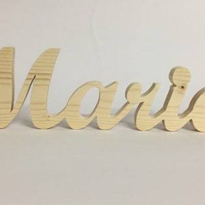Scritta in legno naturale d’abete da appoggio o da appendere al muro con spessore 1,8 cm personalizzata fatta a mano miglior prezzo