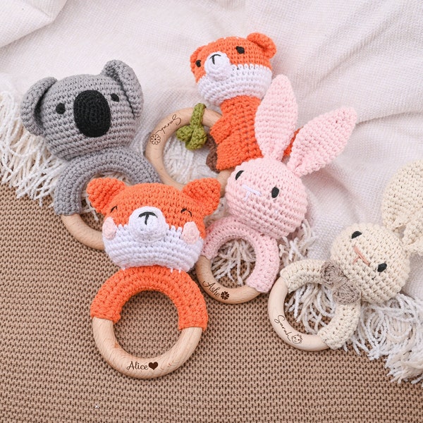 Animal Crochet Baby Rattle, Personalized Rattle Toy, Newborn Gift for Birthday, Custom Wooden Baby Rattle, Baby Rattle, Baby Shower Gift