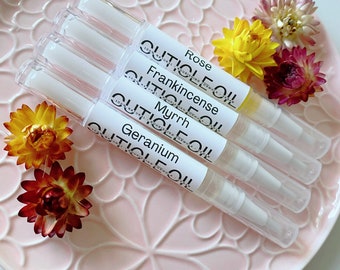 Cuticle Oil Pen | Nourishing Nail Care with Essential Oil Blend