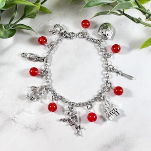 Knights of Camelot Charm Bracelet - Arthurian Legends, Knights of the Round Table