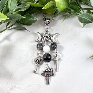 Hekate Necklace, Greek Goddess, Hecate, Greek Mythology Jewlery, Goddess of Witchcraft, Pagan, Witchy, Hellenic