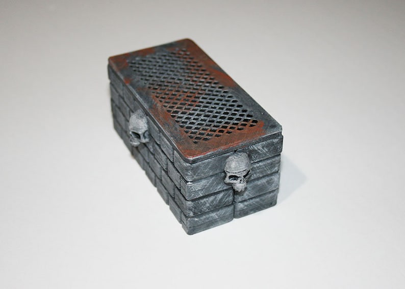 Dice Crypt Tomb Container With Lid for Dungeons /& Dragons 5e Pathfinder Warhammer 40k Zombicide and other Tabletop Games