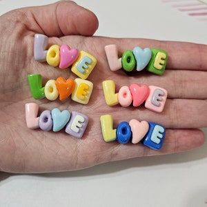 Love Resin Charms for Crafts, Kawaii Set of 6 Flatback Word Phrase Charms - Kawaii Cute Charms for Decor DIY Kid Crafts