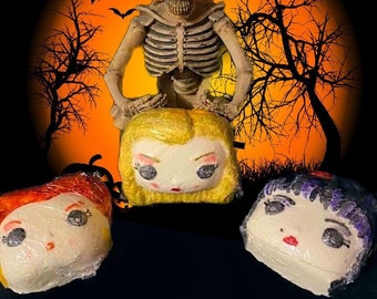 Witch sisters ,bath bombs