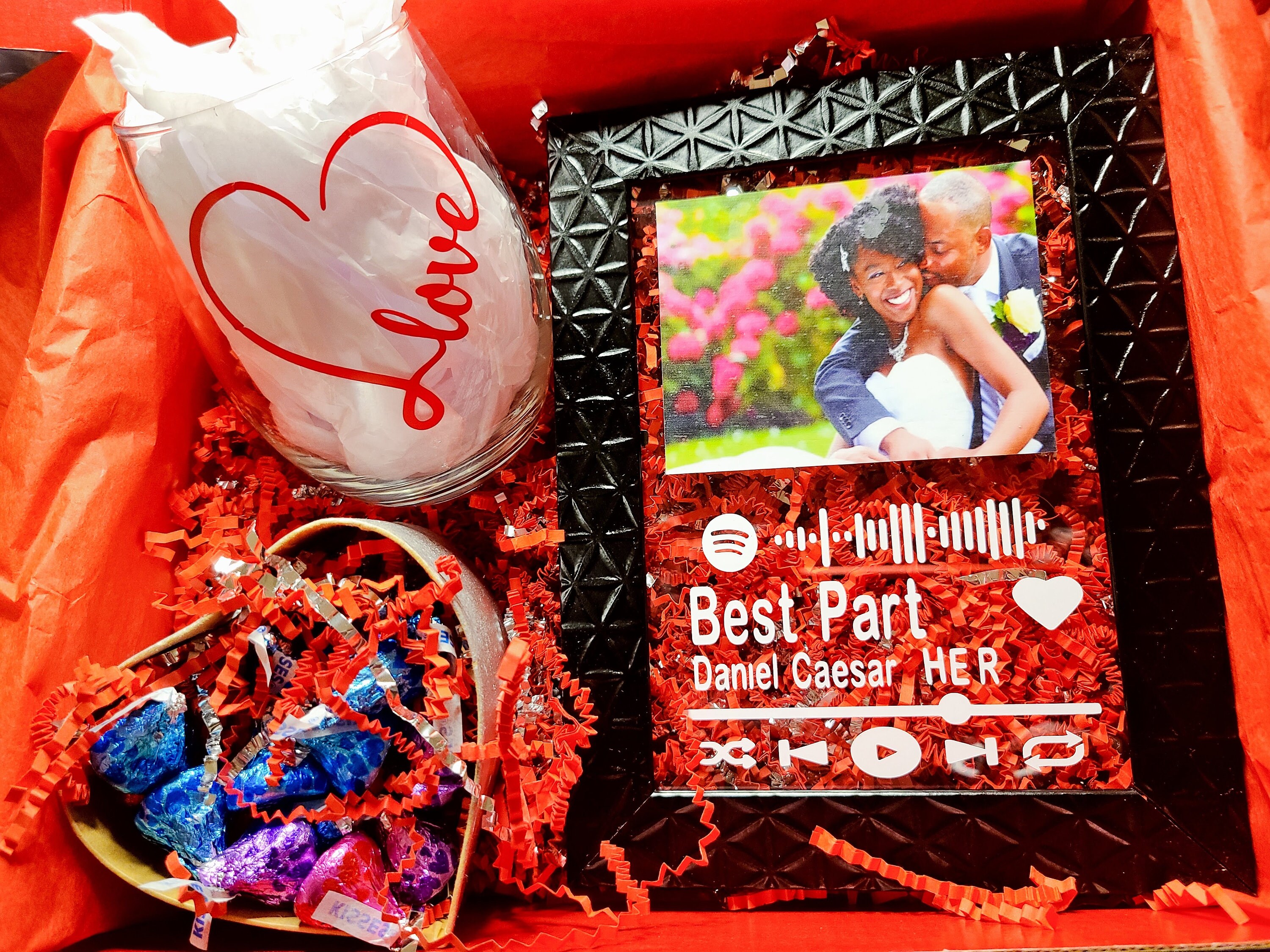 Spotify Valentines Box 1 glass | Etsy