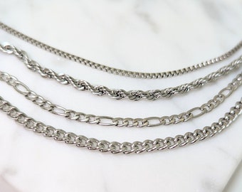 Minimalistische kubanische Halskette aus wasserdichtem Figaro-Seil aus Silber