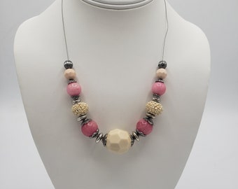 Handmade Pink and Silver Beaded Necklace.
