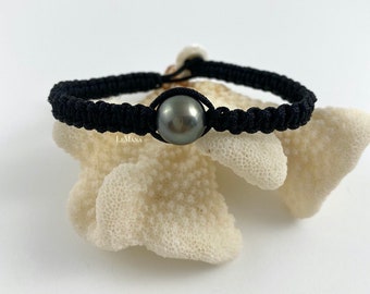 Single Tahitian Pearl Black Polycord Shamballa Bracelet