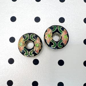Vintage Cloisonné Flower Doughnut Beads - Black floral 1950’s Round Disc Enamel Art Glass Bead