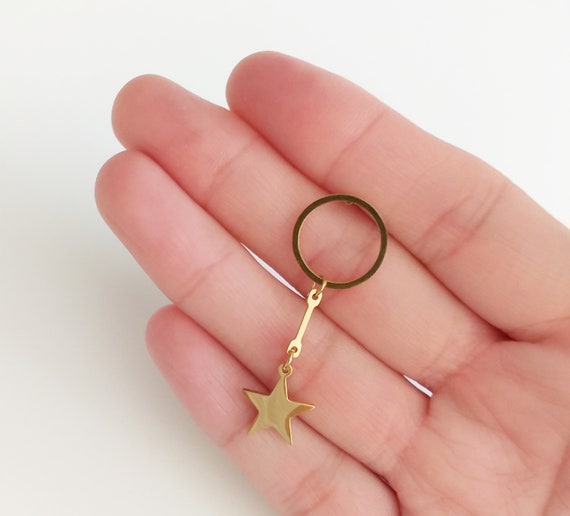 Pendientes STAR de acero dorado