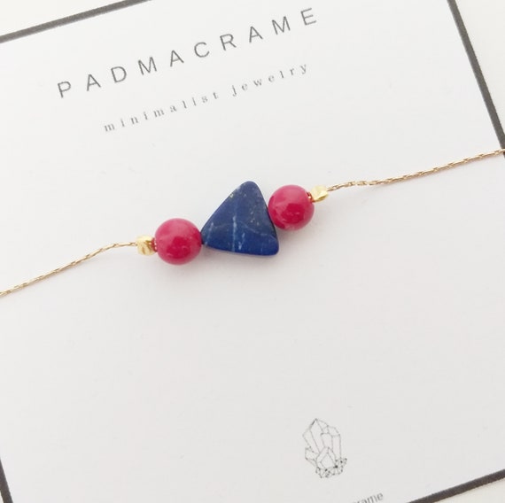 Pulsera protección de plata chapada en oro: lapislázuli y coral