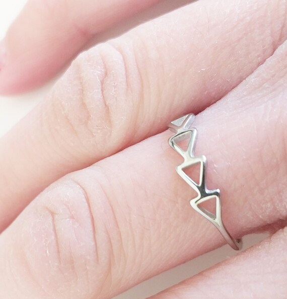 Anillo de acero flechas