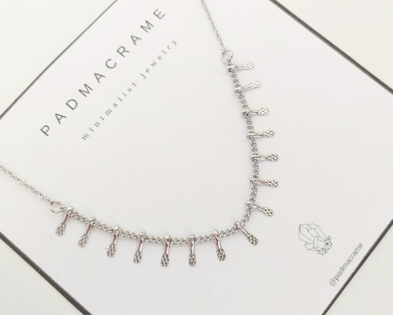 Collar de acero