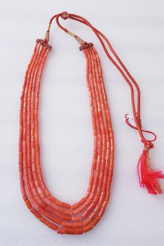 Vintage Coral Beaded Necklace - Kichy