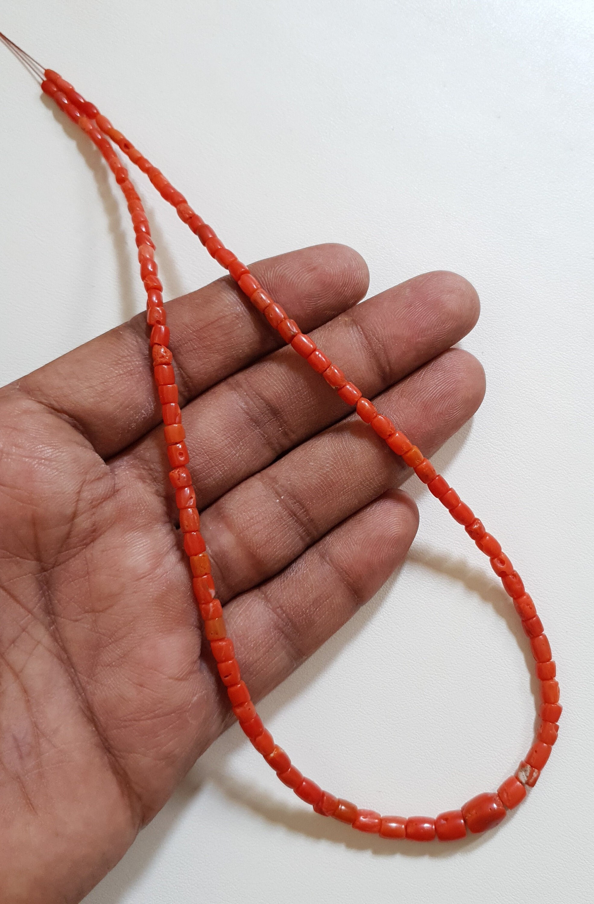 12 Perles De Corail Rouge Naturel D'Italie - 38 Carats, Non Teint, Certificat IGI