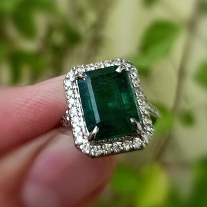 4.40 Carats Natural Emerald And Diamond Engagement Ring / Women Gift May Birthstone Ring / Anniversary Wedding Gift Ring
