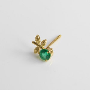 Piercing redondo verde vivo natural de ouro 14k para mulheres e meninas / presente feminino piercing esmeralda