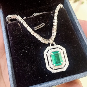 18k Solid Gold Real Emerald and Diamond Art Deco Choker