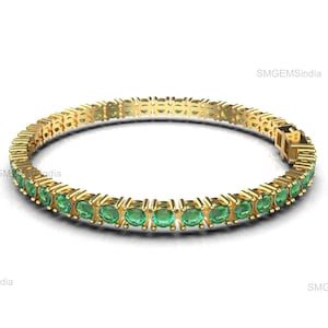 18k Gold Emerald Bracelet: Round May Birthstone Charm Bracelet