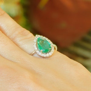 Natural Pear Shape Emerald And Diamond Engagement Ring In 14k Solid / Women May Birthstone Gift Emerald Ring / Anniversary Gift Ring